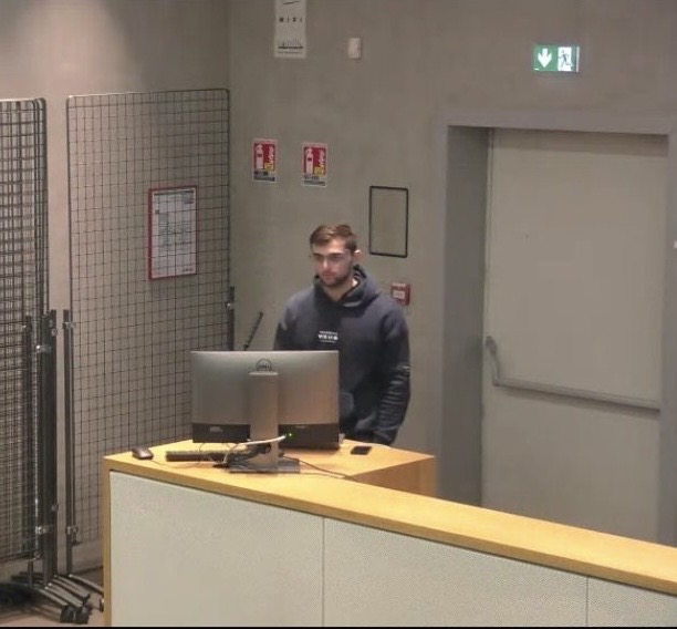 Me in my PhD defense (28.11.2025)